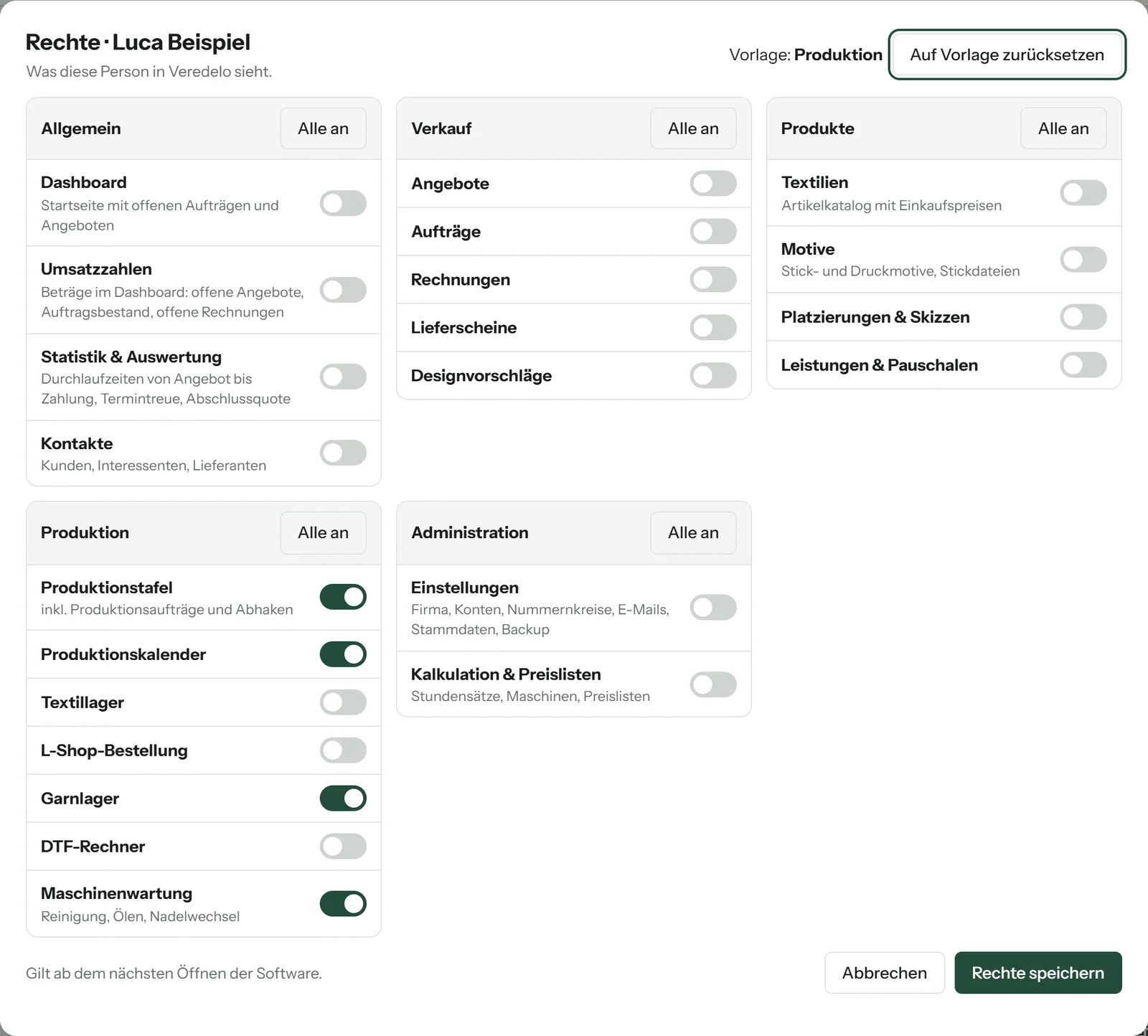 Rechte von Luca Beispiel, Vorlage Produktion: Produktionstafel, Kalender, Garnlager und Maschinenwartung eingeschaltet, alles andere aus